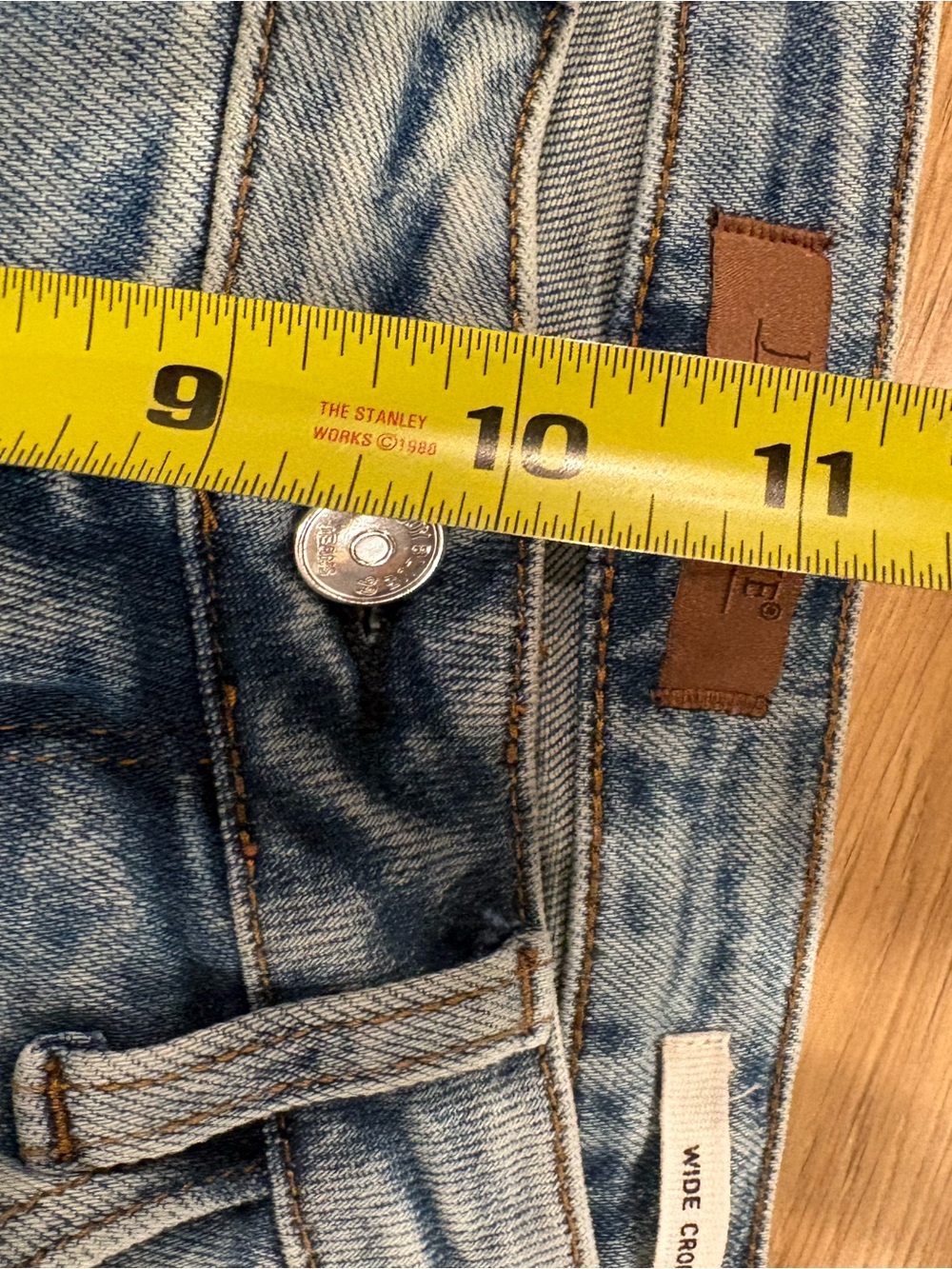 Judy Blue Los Angeles Wide Crop Jeans in Light Blue - Picture 11 of 11
